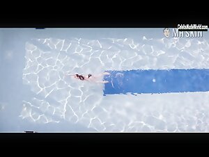 Stefania LaVie Owen Sexy, bikini scene in Messiah (2020) 17