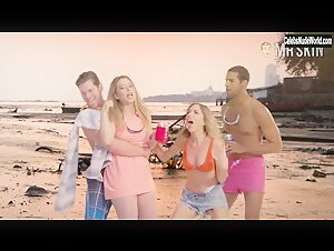 Lacy Marie Meyer bikini, Sexy scene in The Iliza Shlesinger Sketch Show (2020)