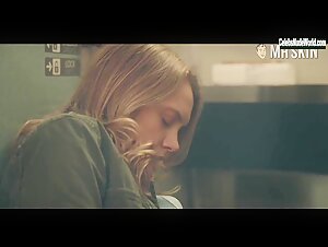 Merritt Wever Sexy scene in Run (2020) 20