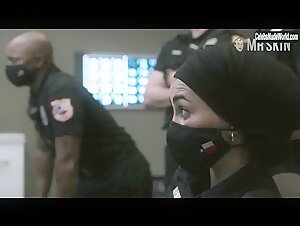 Gina Torres underwear, Sexy scene in 9-1-1: Lone Star (2020-2021) 3