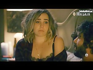 Mae Whitman Sexy,underclothing scene in Good Girls (2018-2021) 14