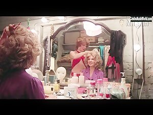 Marilu Henner, Lindsay Crouse Sexy scene in Between the Lines (1977) 7