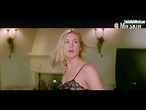 Kelly Rutherford butt, Nude scene in Scream 3 (2000)