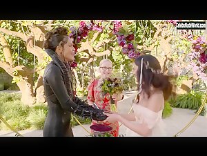 Lesley-Ann Brandt, Inbar Lavi lesbian, Sexy scene in Lucifer (2016-2021) 12