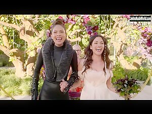 Lesley-Ann Brandt, Inbar Lavi lesbian, Sexy scene in Lucifer (2016-2021) 20