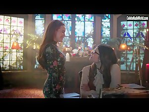 Madelaine Petsch, Lili Reinhart, Camila Mendes in Riverdale s6x21 13