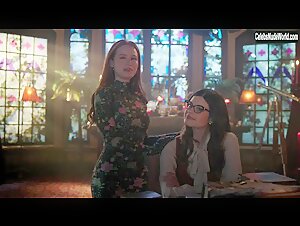 Madelaine Petsch, Lili Reinhart, Camila Mendes in Riverdale s6x21 14