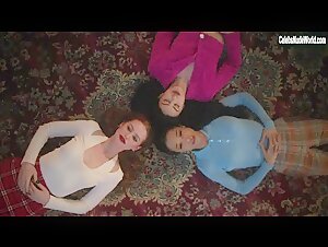 Kiernan Shipka, Madelaine Petsch, Lili Reinhart, Camila Mendes, Vanessa Morgan , Caroline Day in Riverdale