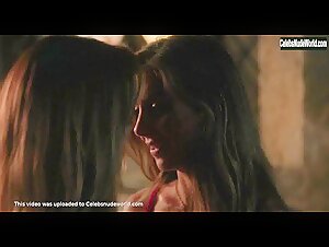 Alison Brie, Aubrey Plaza, Debby Ryan & Tricia Helfer in Spin Me Round [2022] 15