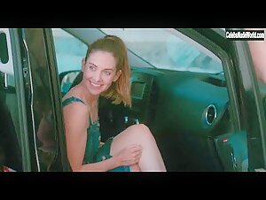 Alison Brie, Aubrey Plaza, Debby Ryan & Tricia Helfer in Spin Me Round [2022] 4