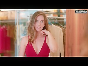 Alison Brie, Aubrey Plaza, Debby Ryan & Tricia Helfer in Spin Me Round [2022] 6
