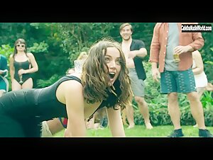 Ana de Armas in Deep Water (2022) 13