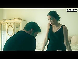 Ana de Armas in Deep Water (2022) 2