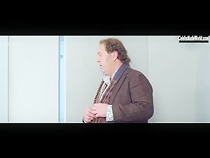Darya Moroz, Tatyana Babenkova in Klinika schastya s01e01-02 (2021) 4