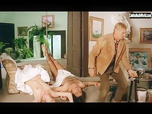 Brigitte Christensen, Olinka Hardiman in Blood Dekirium (1988) 20