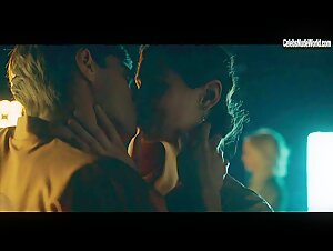 Claudia Ferranti, Bianca Panconi in Bose (2022) 19
