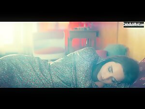 Wiktoria Filus, Magdalena Poplawska, Matylda Giegzno shower , bed scene in Glitter (2022) s1e7 2