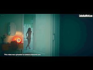 Wiktoria Filus, Magdalena Poplawska, Matylda Giegzno beach , nude scene in Glitter (2022) s1e4 5