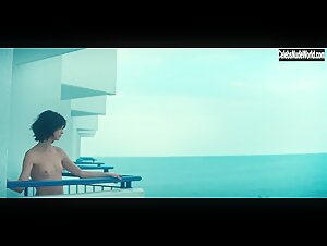 Wiktoria Filus, Magdalena Poplawska, Matylda Giegzno licking scene in Glitter (2022) s1e10 20