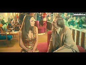 Wiktoria Filus, Magdalena Poplawska, Matylda Giegzno licking scene in Glitter (2022) s1e10 5