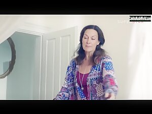 Sara Klimoska, Lidija Kordic in Mocvara (2020) s2e1-5  11