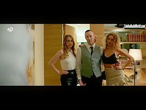 Darya Kashirina, Oksana Streltsova, Natalya Bardo in Besprintsipnie (2020) s1e1 14