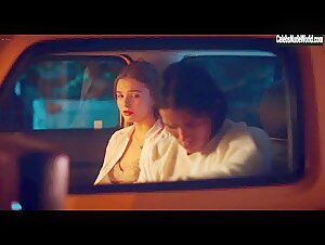 Stefanie Scott, Abby Quinn in Good Girls Get High (2018) 15