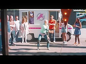 Stefanie Scott, Abby Quinn in Good Girls Get High (2018) 19