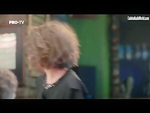 Aida Economu sexy scene in Profu (2019) 1