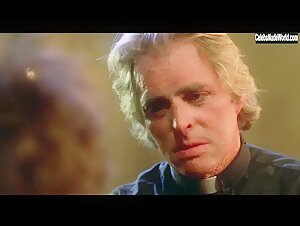 Elizabeth Kaitan, Wendy Barry in Savage Dawn (1985) 13