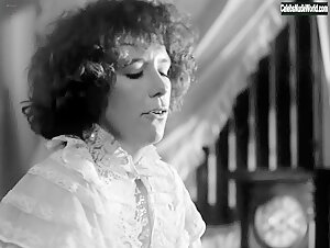 Meredyth Herold, Michele Valley in Singapore Sling (1990) 5