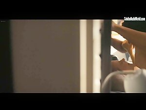 Magdalena Laubisch, Malaya Stern Takeda in Love Addicts (2022) 17