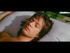 Francine Racette in Four Flies on Grey Velvet (1971)  18