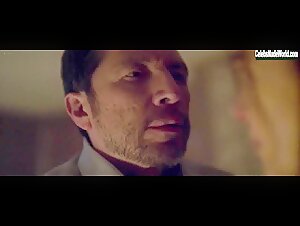 Ximena Lamadrid, Carolina Politi in No Abras La Puerta (2022) 15