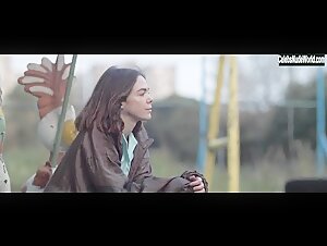 Ximena Lamadrid, Carolina Politi in No Abras La Puerta (2022) 5