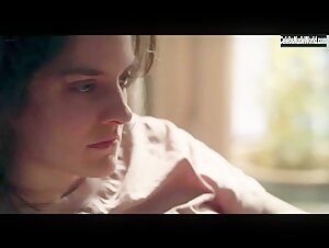 Noemie Merlant in Un año, una noche (2022) 3
