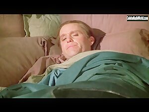 Lysette Anthony & Darla Haun and Karen Roe in Dracula Dead and Loving It (1995)  1