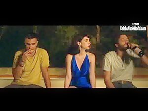 Matilda De Angelis in Una vita spericolata (IT-2018)  8