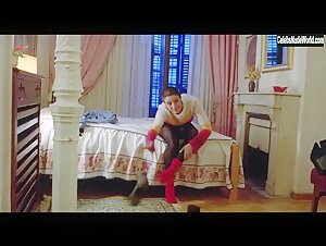 Ingrid Rubio changing , kissing scene in Taxi (1996)  6