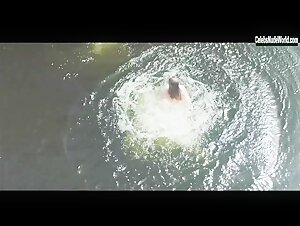 Vittoria Puccini in Una gran voglia di vivere (IT-2022)  7