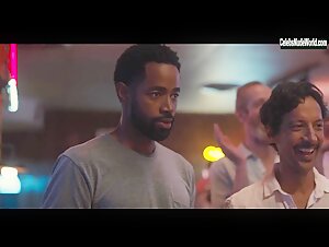 Alison Brie, Kiersey Clemons in Somebody I Used to Know (2023)  4