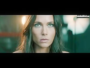 Charlotte Timmers in Zillion (2022)  19
