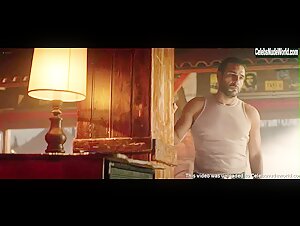 Matilde Gioli, Mariela Garriga in Gli uomini d'oro (2019)  16