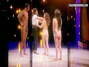 Ashleigh Stroude Nude, bush scene in Naked Attraction (2016) 16