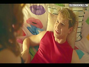 Aimee-Lou Wood underwear, Sexy scene in Sex Education (2019-) 20