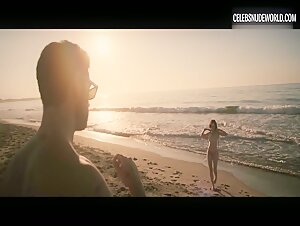 Anna Maria Sieklucka bikini, Nude scene in 365 Days: This Day (2022) 1