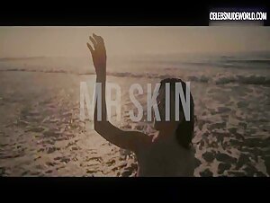 Anna Maria Sieklucka bikini, Nude scene in 365 Days: This Day (2022) 3