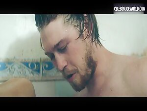 Margaret Qualley Nude, ,hard nipples scene in Stars at Noon (2022) 4