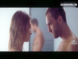 Grace Van Patten breasts, Nude scene in Tell Me Lies (2022) 14