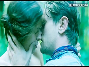 Emma Corrin butt, breasts scene in Lady Chatterley's Lover (2022) 4